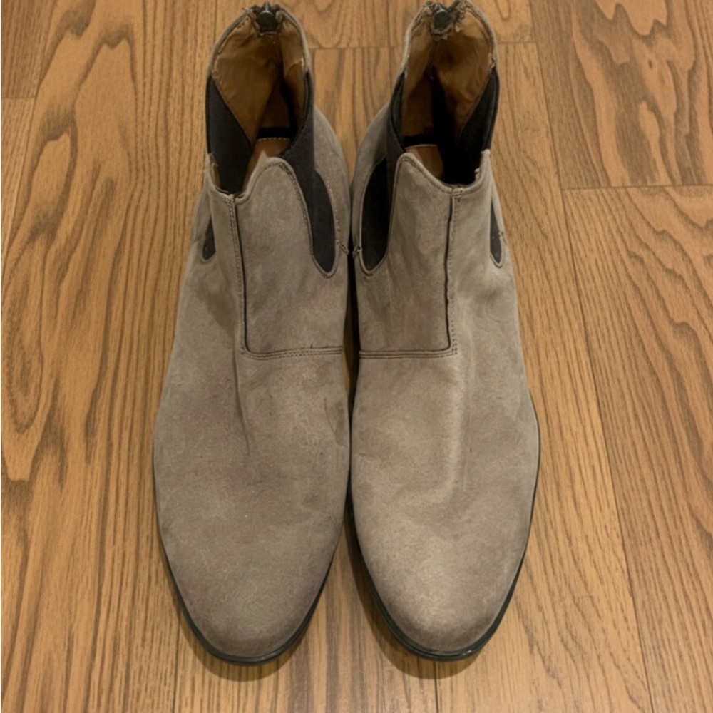 Aldo Men's Taupe Suede Chelsea Boots size 12